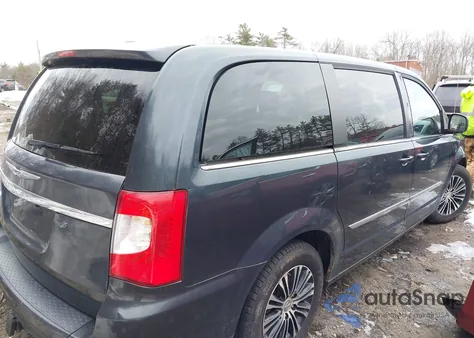 2014 Chrysler Town & Country S from USA, damaged, VIN 2C4RC1HG5ER192454